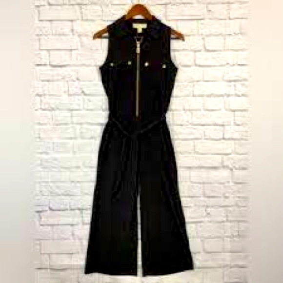 🔴MICHAEL KORS UTILITY SLEEVELESS JUMPSUIT🔴EXCELLENT CONDITION!! - Picture 2 of 4